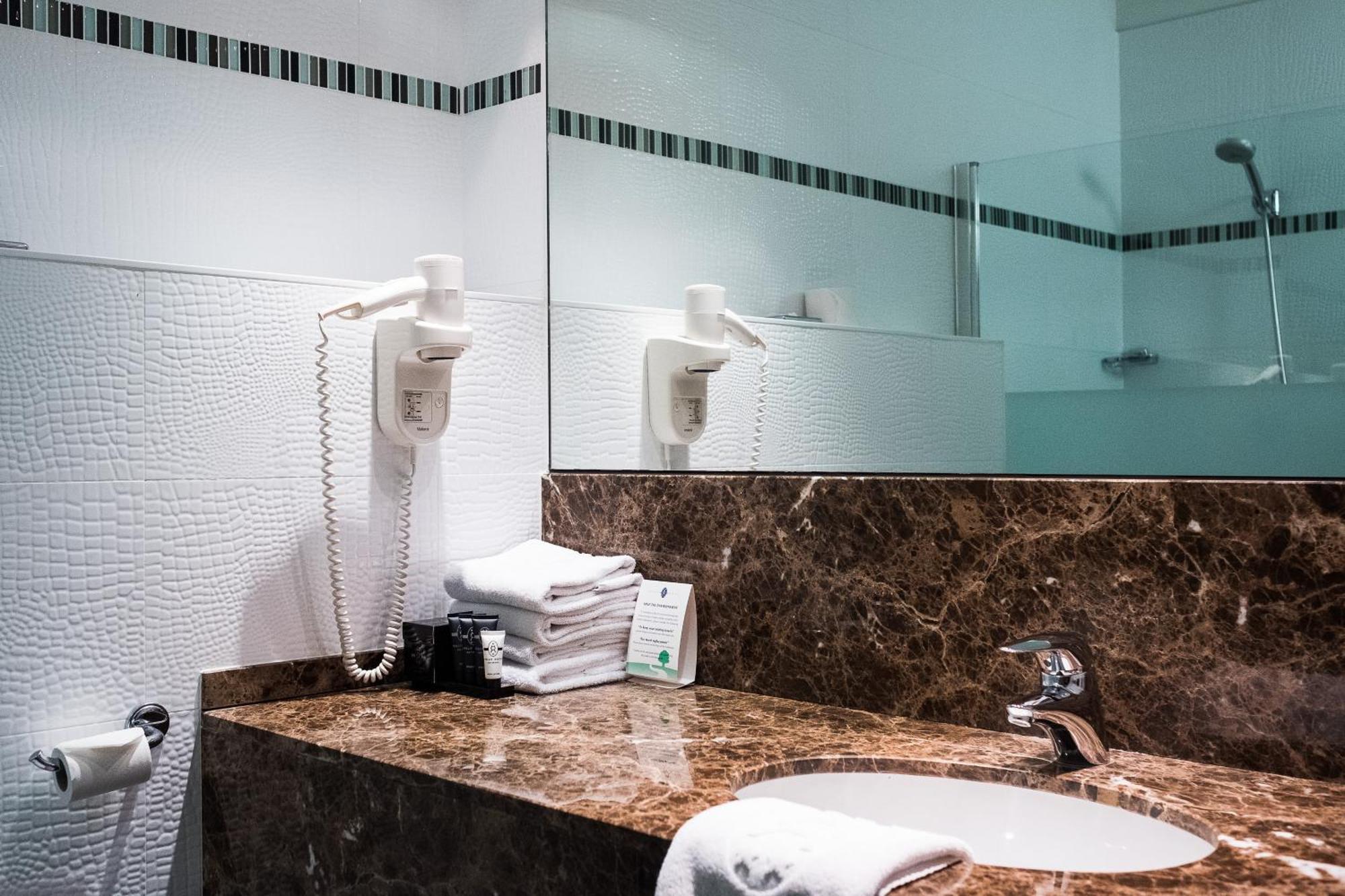 Standard Executive Room